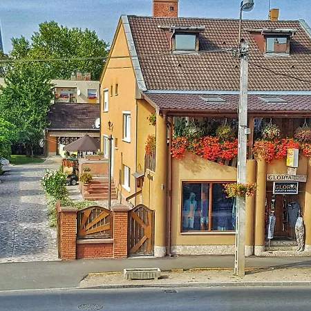 B&B Napsugar Panzio Nyírbátor
