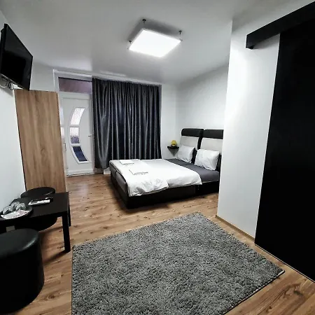 Otel Napsugar Panzio Nyírbátor
