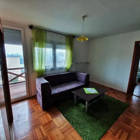 Otel Napsugar Panzio 2*