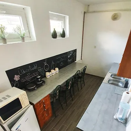 Otel Napsugar Panzio 2*