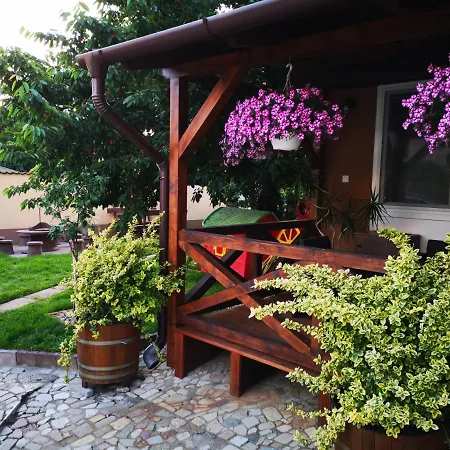 Hotel Napsugar Panzio Nyírbátor