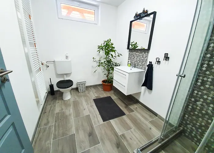 Napsugar Panzio Szálloda